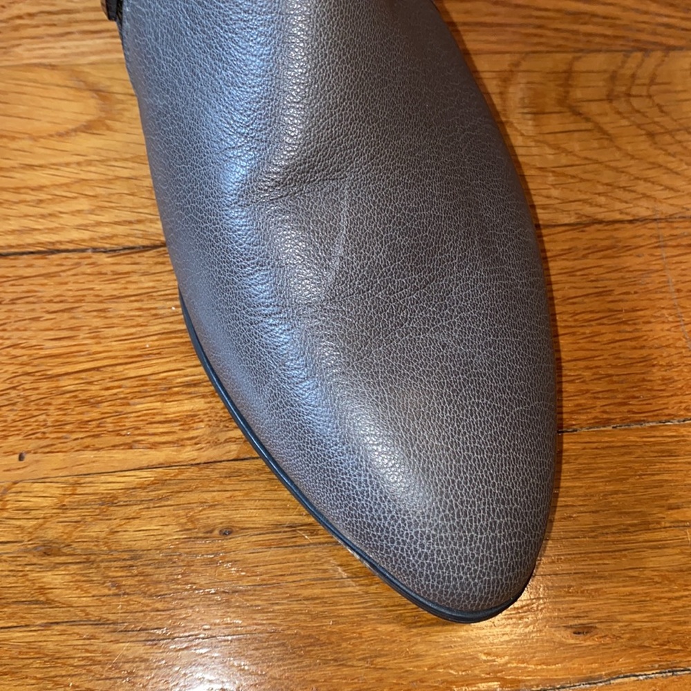 BRAND NEW Franco Sarto Gray Shoe Size 9.5 - Picture 5 of 5